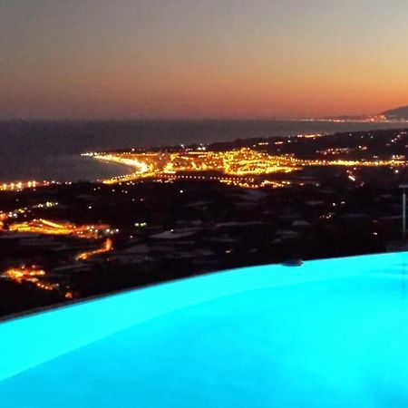 Villa Perla Blanca Sayalonga Exteriér fotografie