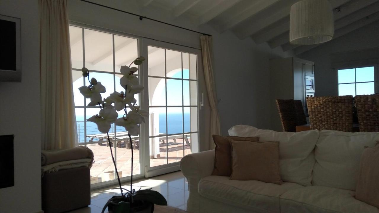 Villa Perla Blanca Sayalonga Exteriér fotografie
