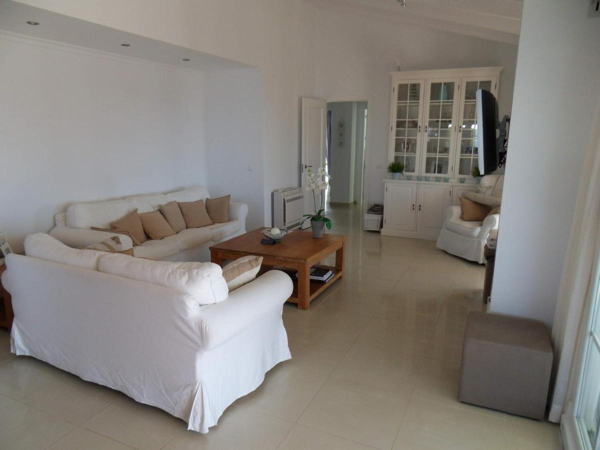 Villa Perla Blanca Sayalonga Exteriér fotografie