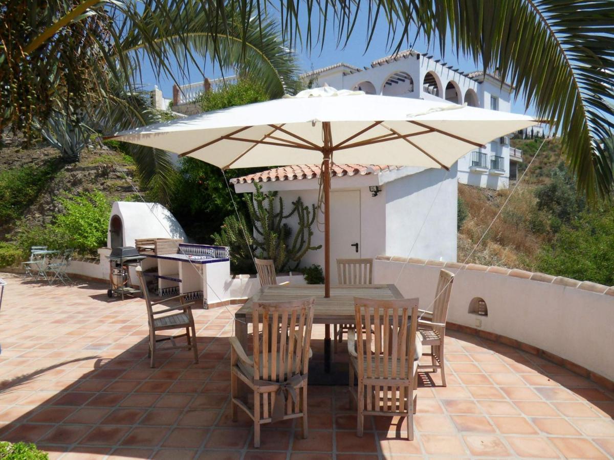 Villa Perla Blanca Sayalonga Exteriér fotografie