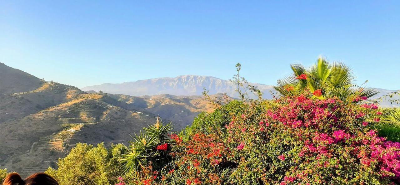 Villa Perla Blanca Sayalonga Exteriér fotografie